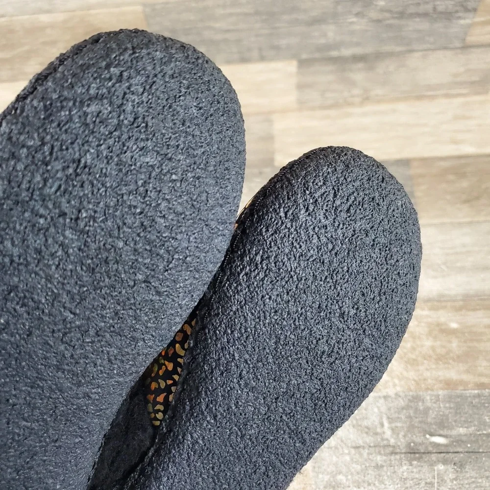 Sorel Nakiska Slide II Kids Shoes Sz 3 Black Sea Salt Faux Fur Lined Slippers